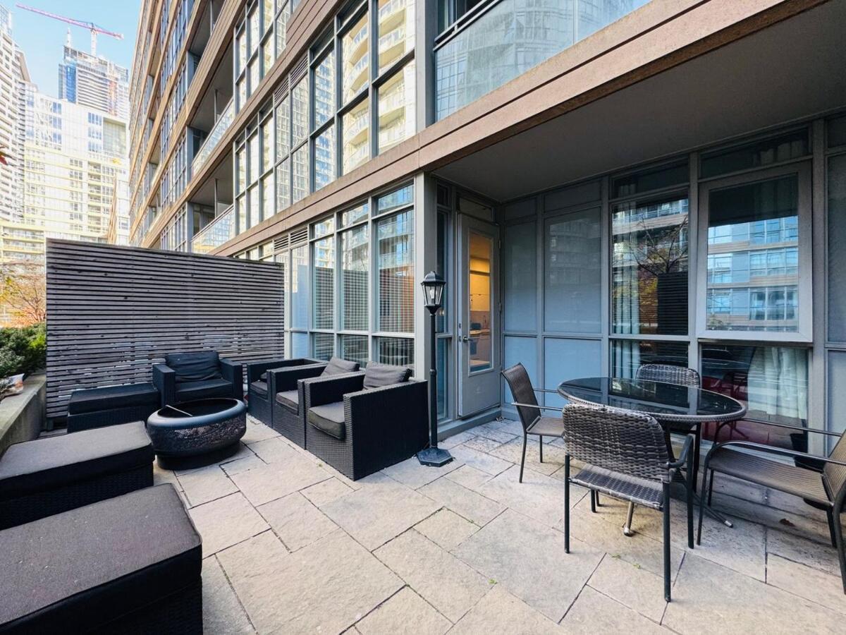 Kingbed & Bunkbed & Terrace Apartman Toronto Kültér fotó