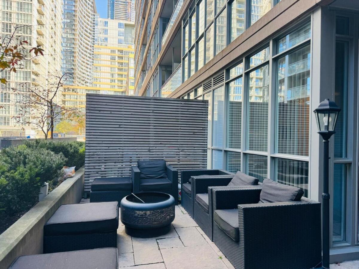 Kingbed & Bunkbed & Terrace Apartman Toronto Kültér fotó